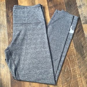 PINK Leggings